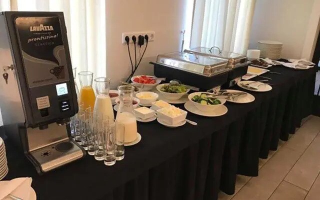 Domus Hotel