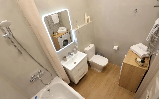 Квартира 12