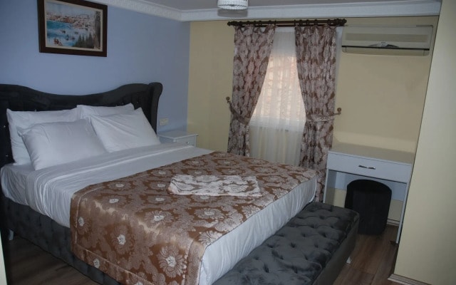 La Mer Boutique Hotel
