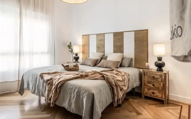 Arzano - 4 Bedrooms and Office in Castilla