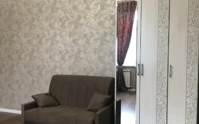 Апартаменты на улице Октябрьской Революции 223