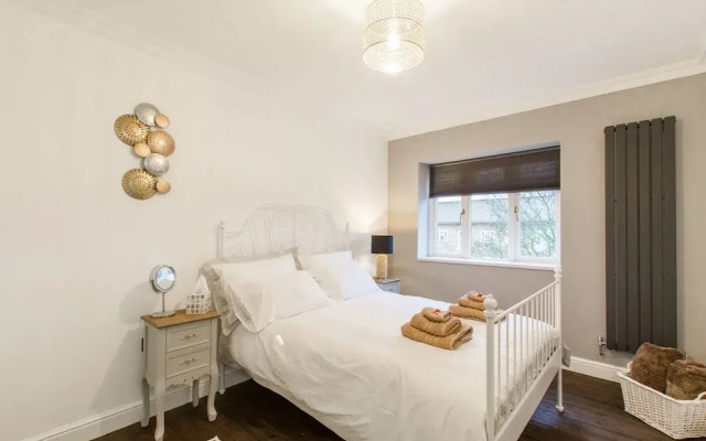 Luxury London Apartment 5-double rooms