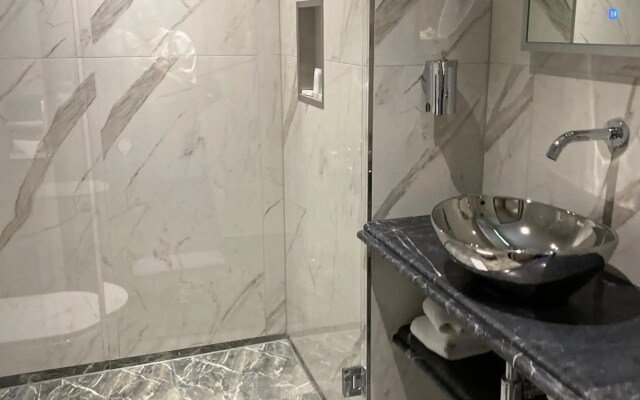 G hotel