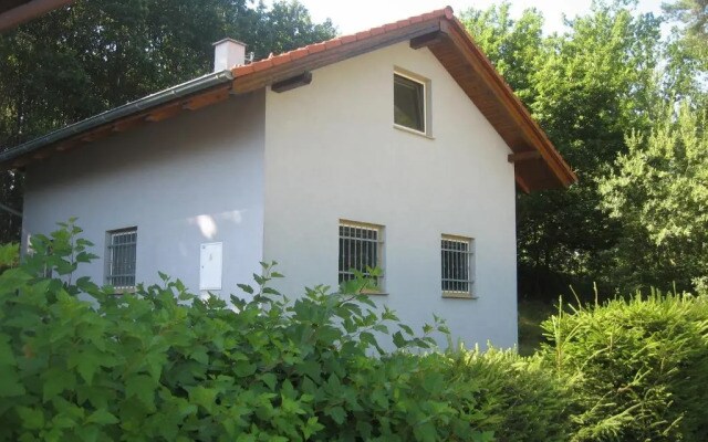 Chata Bezdrev u Hluboké nad Vltavou