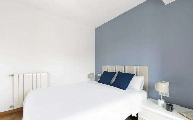 Sardenya Apartment by Olala Homes