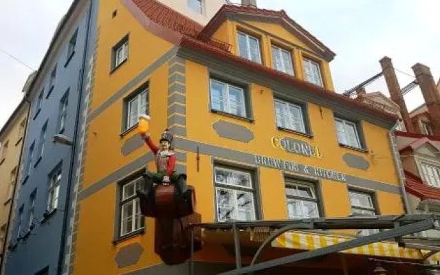 hotelImage