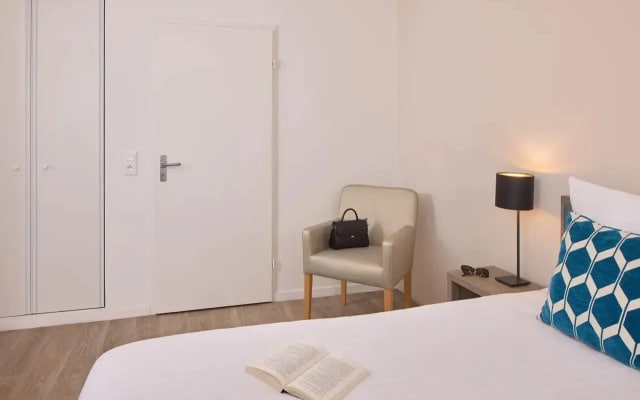 Quality Aparthotel Morangis Orly