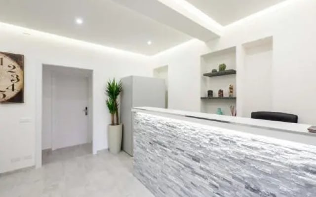 Cheri Luxury Suite