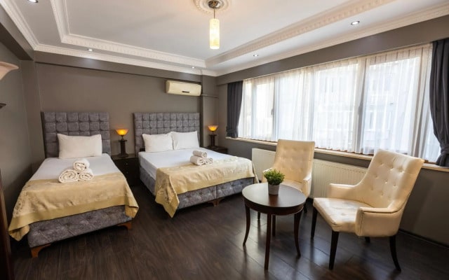 Cumbali Luxury Boutique Hotel