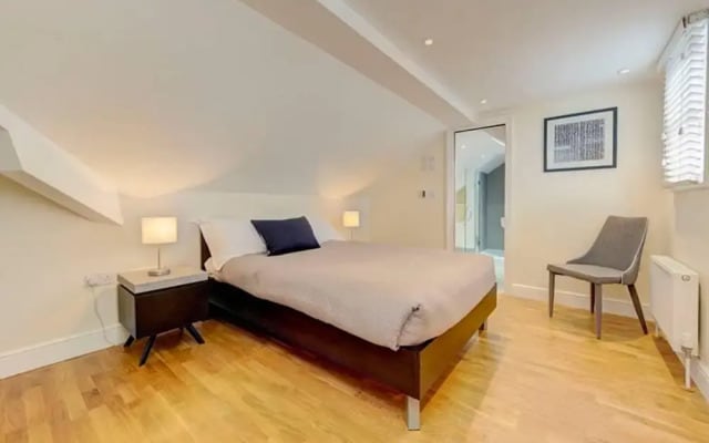 Cosy Two Bedroom Apartment - Flat 59A