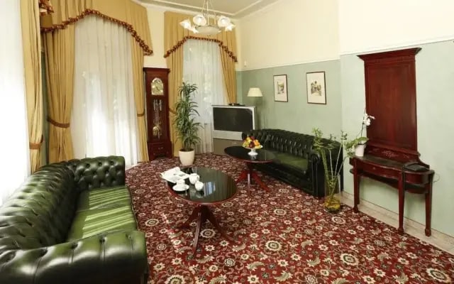 Hotel Mignon