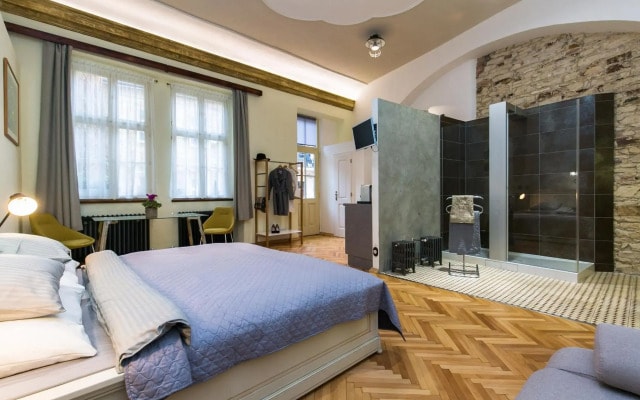 Apartment Nebovidy I - Free Parking - Terrace - Air Conditioning