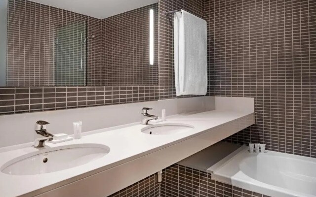 Отель AC Gavà Mar Airport by Marriott