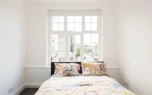 Kennington Apartment A/Apartment