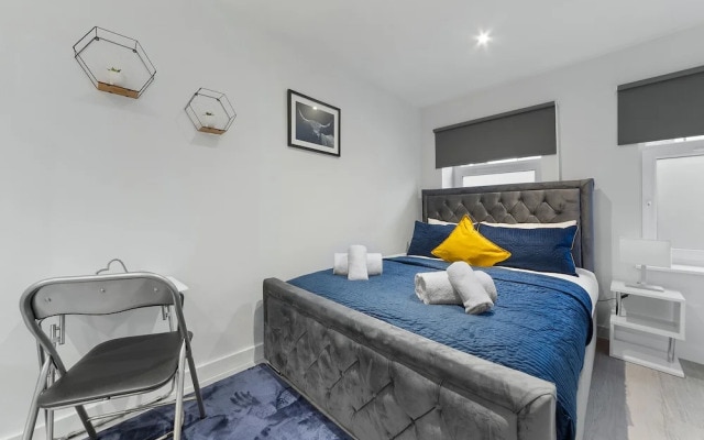 Stunning Ensuite Studio Crystal Palace London Se20