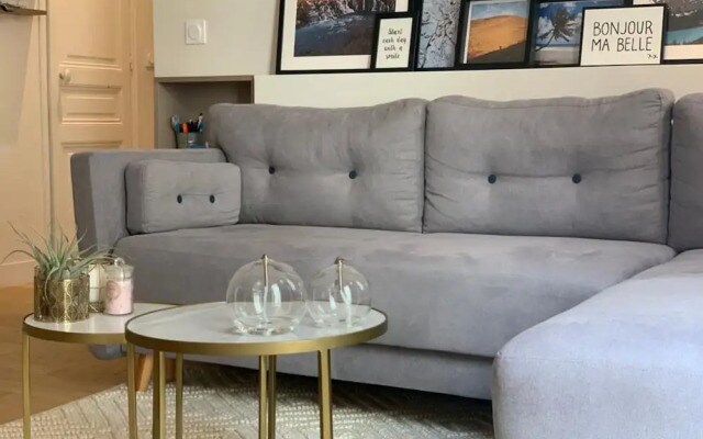 Cosy 1 Bed in the 11th Arr With Private Terrace