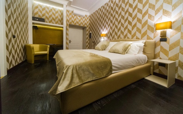 Via Veneto Suites