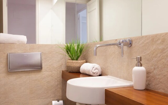 Click&Flat Balmes Luxury Penthouse