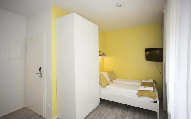 Studio Apartments Köhn