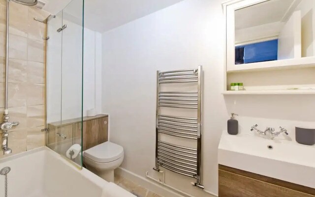 Charming 2-bed Apt Pimlico