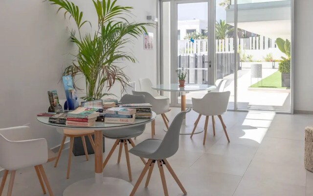 Carihuela Suites