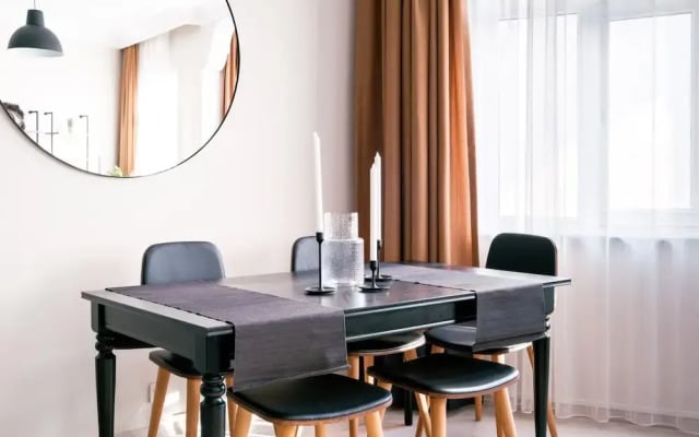 Modern Spacious Flat w Balcony 5 min to Taksim