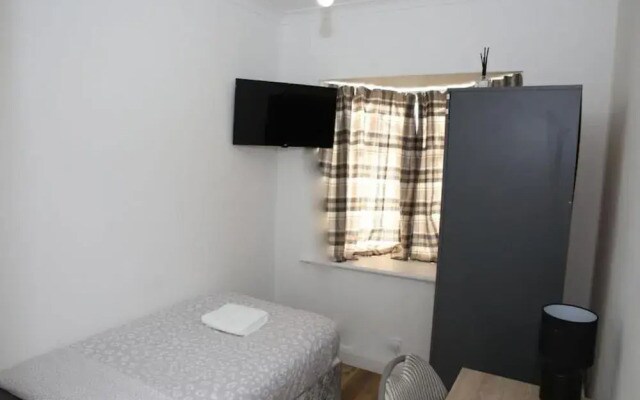 Timi Holiday Homes By OYO