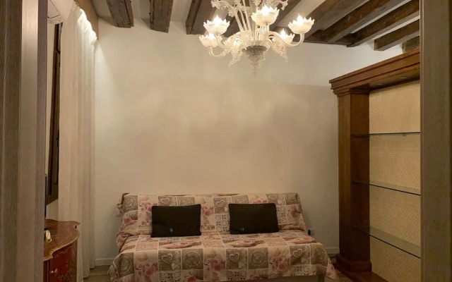Grimaldi Apartments - Casa di Emma