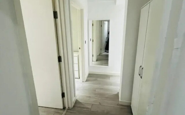 Immaculate 2-bed Apartment in London