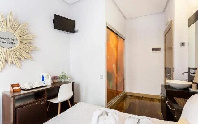 Хостел Pensión Madrid House