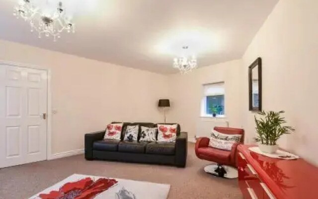 2 Ascot Mews - The Den York