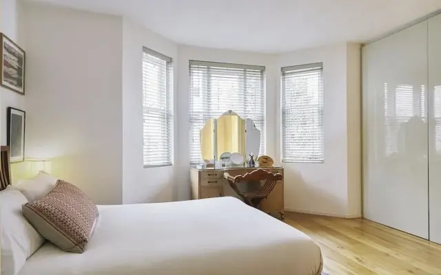 Primrose Hill Mews