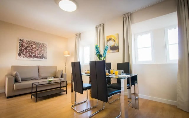 Holidays2malaga Apartments
