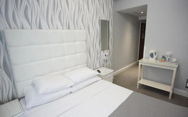 Swinton Hotel