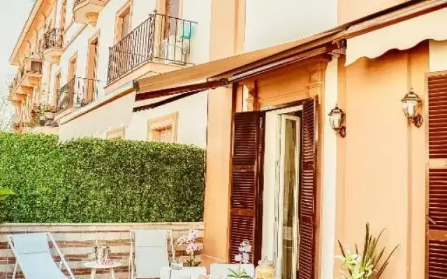 New Moon Luxury Apartment