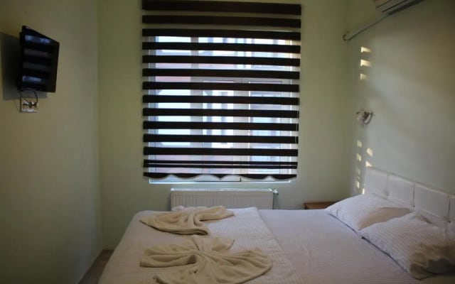 Happy Suite Boutique Hotel
