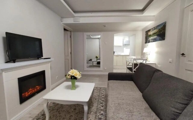 Romantic suite with sauna, free parking
