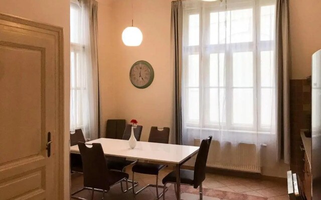Karlova 22 Old Town Apartment