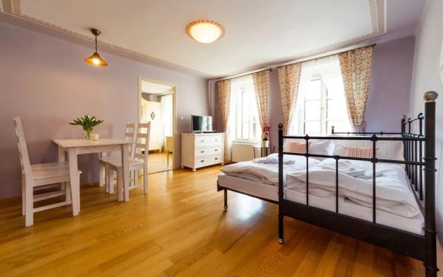 Apartments Kajovska 63