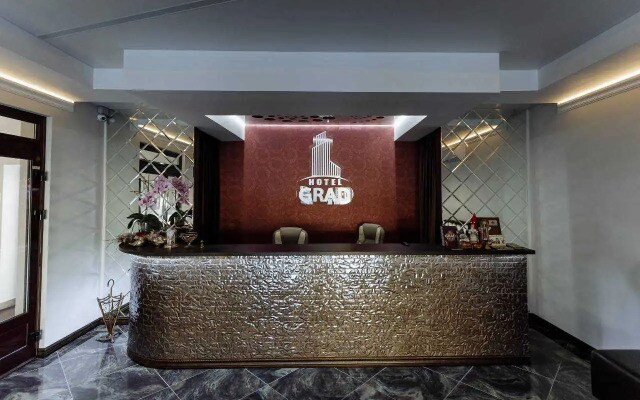 Grad Hotel