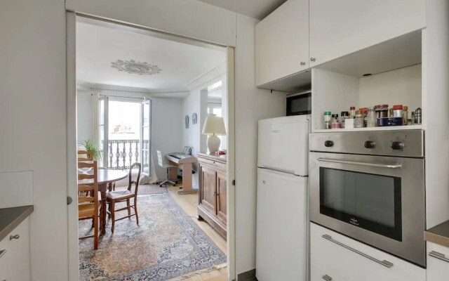 Apartment for 5 - Place des Vosges