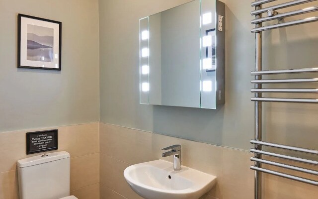Host Stay The Falkner Quarters II and III