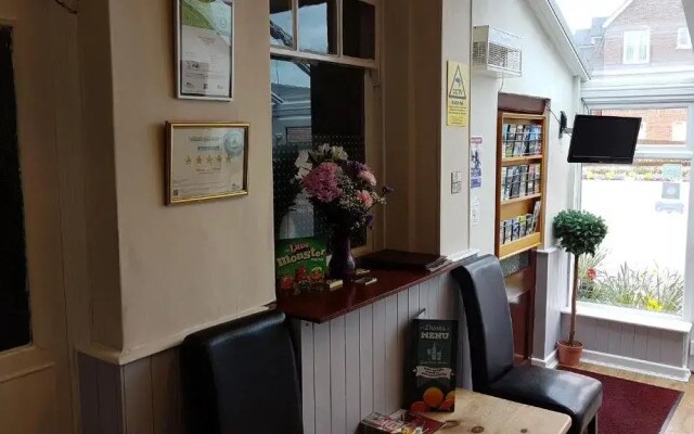 Meadows Way Guest House