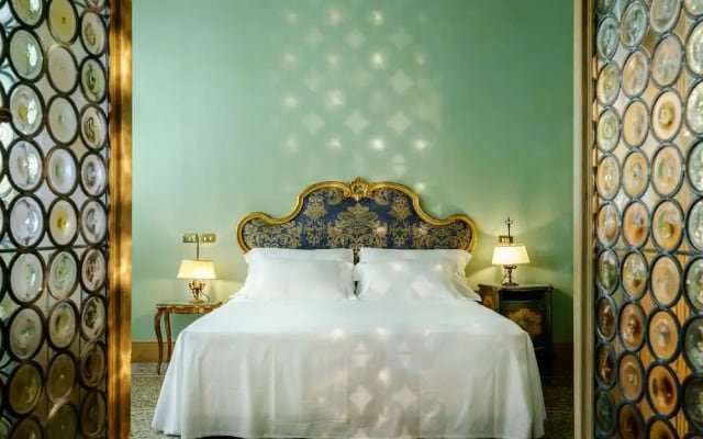 Hotel Locarno