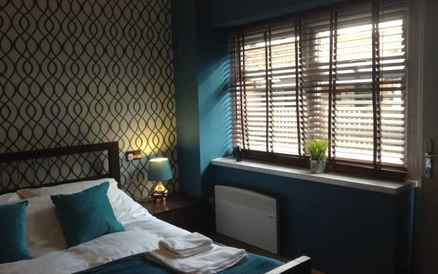 Roos Rooms