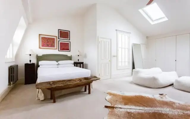 Warwick Gardens II by Onefinestay