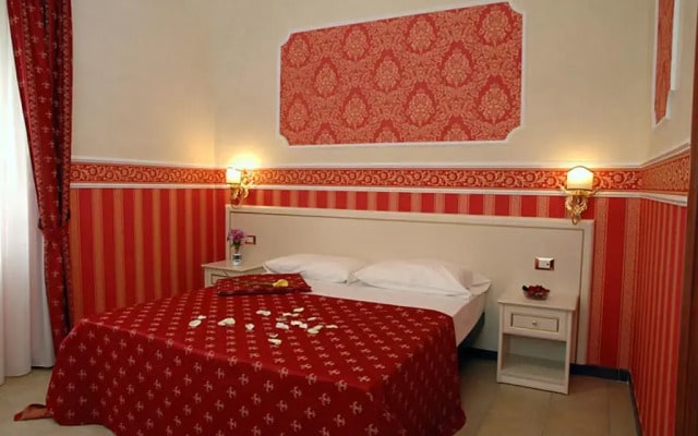 Отель Cesar Palace B&B