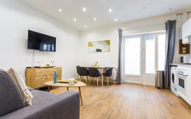 Comfortable Apartment -1br/4p- La Roquette