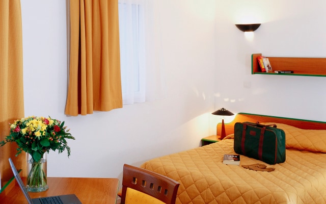 Апарт-отель Adagio access Paris Maisons Alfort