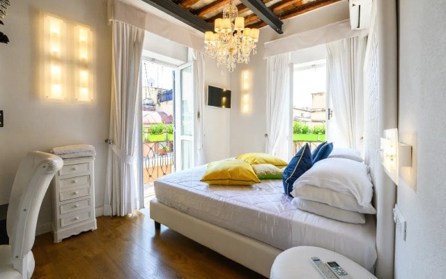 Domus Spagna Frattina Prestige Suite